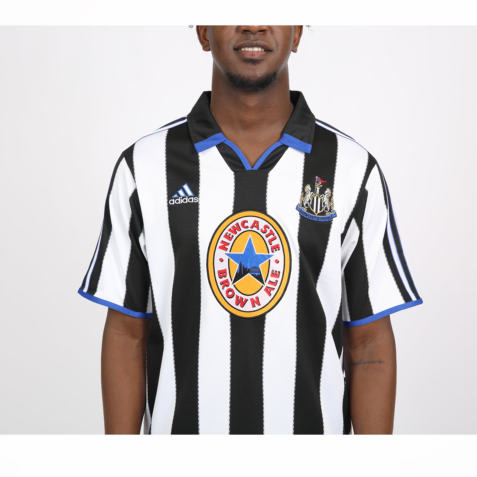Newcastle / 1999-2000 / Home