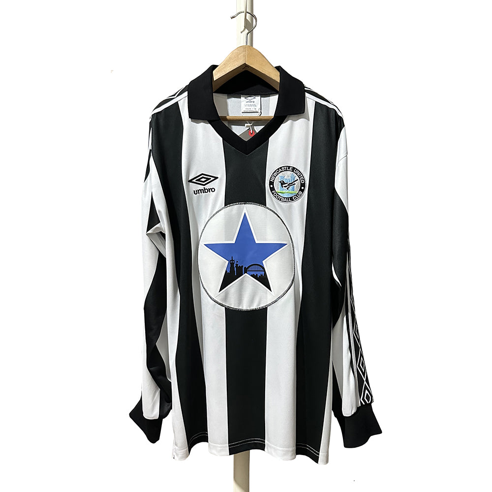 Newcastle / 1980-1982 / Home (LS)
